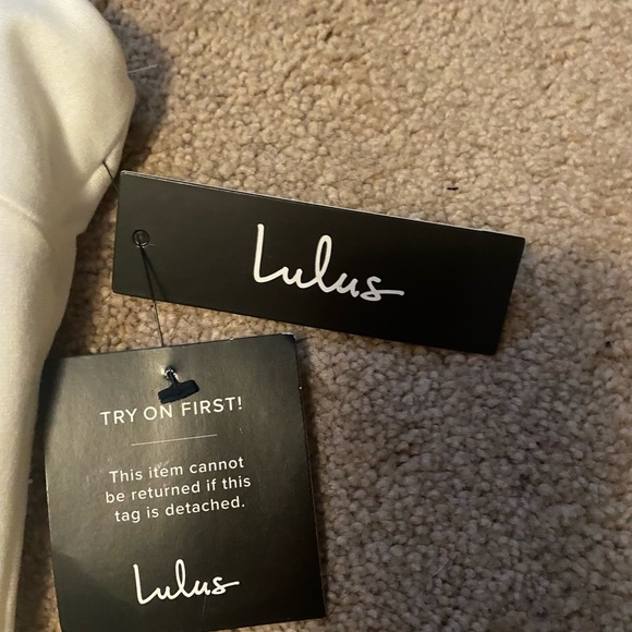 NWT Lulus White Mini Dress - Picture 4 of 4